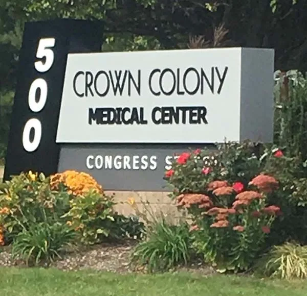 Nankin Dental Associates office sign